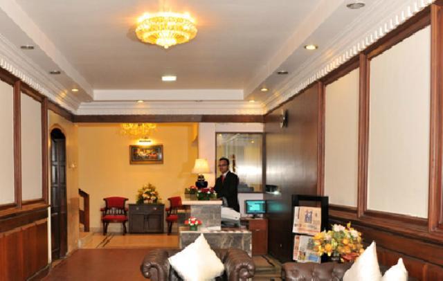 Hotel Paraag Bangalore Exterior photo